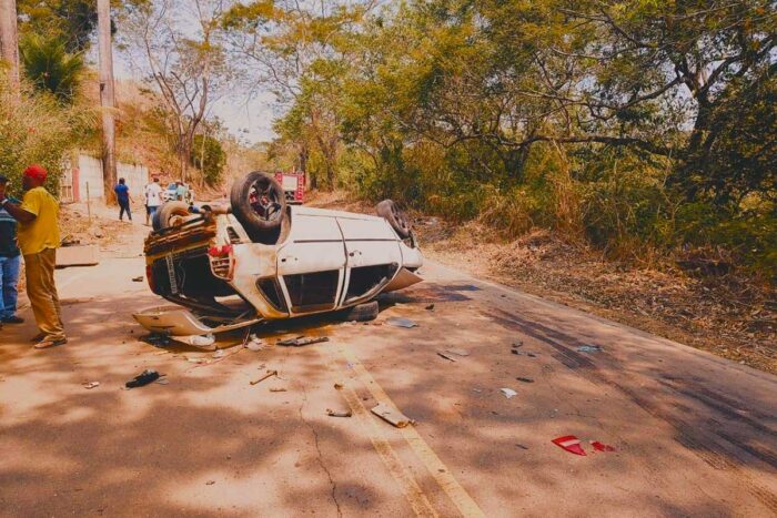 Gestante de nove meses e bebê morrem em acidente na Zona da Mata 1 acidente gravida by kadu fontana editada