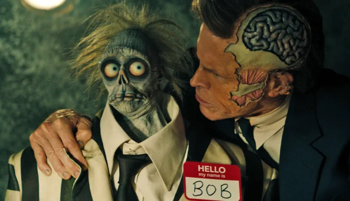 3 motivos para correr para a poltrona do cinema e assistir Beetlejuice Beetlejuice 10 beetlejuice tim
