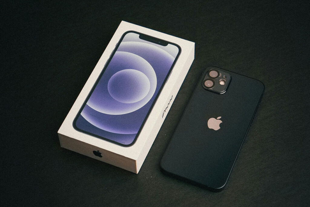 Ficou com o armazenamento do iPhone lotado? Saiba como liberar espaço 1 iphone by pexels