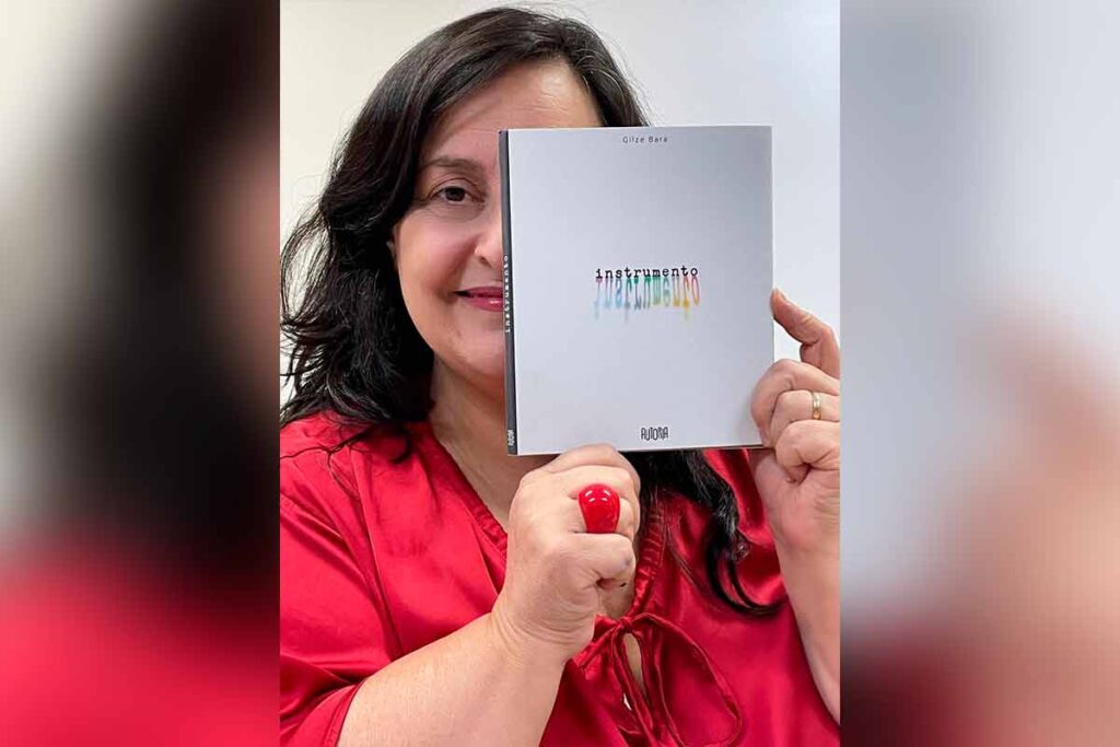 ‘As palavras são meu instrumento de estar neste mundo’, confidencia Gilze Bara 2 Gilze Bara Foto Gleice Lisboa