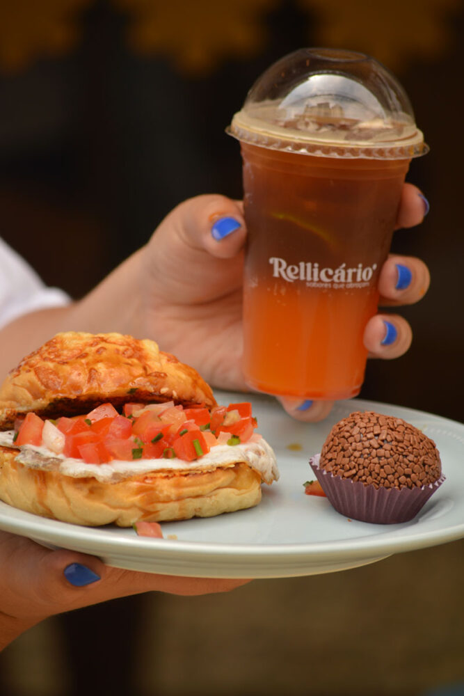 Cafeterias de Juiz de Fora criam combos de R$35 para concurso 'Pé de café' 11 Pe de Cafe Rellicario Mirella Mota