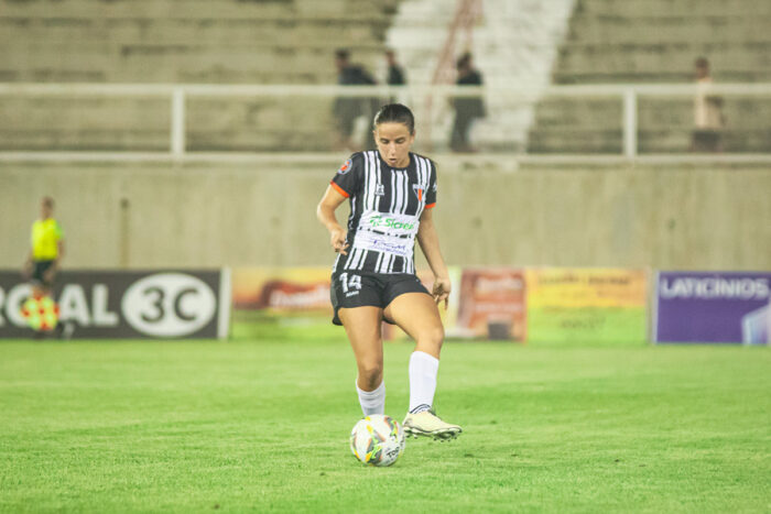 Juiz-forana de 14 anos vence o Campeonato Mineiro de futebol sub-17 2 eliza by brunno estevao fmf 1