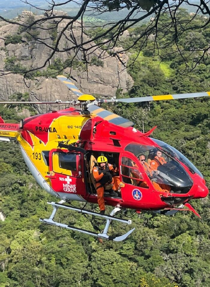 Helicóptero do Corpo de Bombeiros cai próximo a Ouro Preto e deixa 6 mortos 2 Helicóptero do Corpo de Bombeiros cai próximo a Ouro Preto e deixa 6 mortos