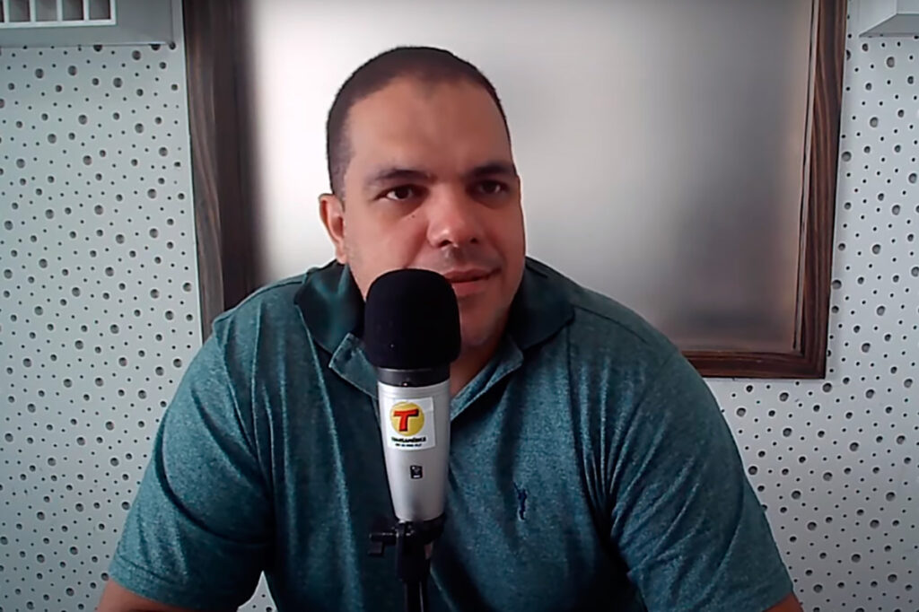 Tiago Bonecão se filia ao Democratas 1 Tiago Bonecão diz que “não é esquerda, nem direita”, mas que está “junto com Margarida”