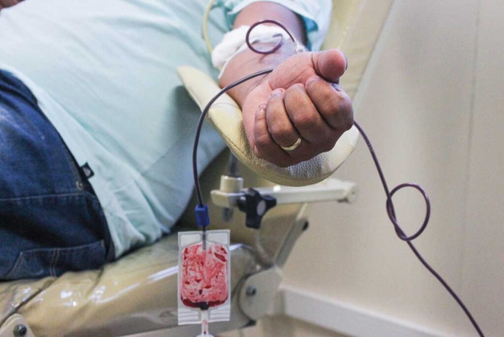 Mês do doador de sangue: Hemominas alerta para baixo estoque de tipos sanguíneos 1 Hemominas realiza Dia Caipira com banda e comidas