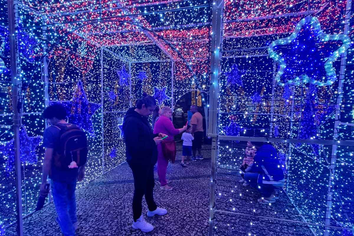Iluminação-de-Natal-JF---Leonardo-Costa Iluminação-de-Natal-JF---Leonardo-Costa