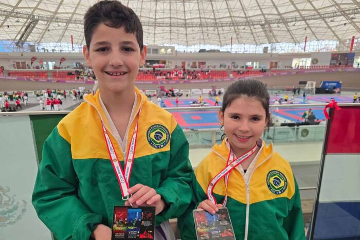 Primos juiz-foranos de 8 e 11 anos são campeão e vice no Mundial de Karatê 1 Karate.jpg. Arquivo pessoal