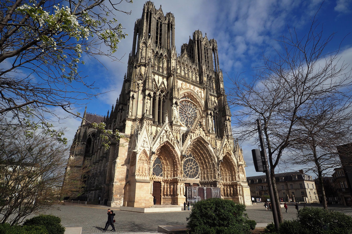 Destinos ‘fora do comum’ atraem viajantes em 2025; saiba cidades mais procuradas e tendências 1 Reims destinos fora do comum