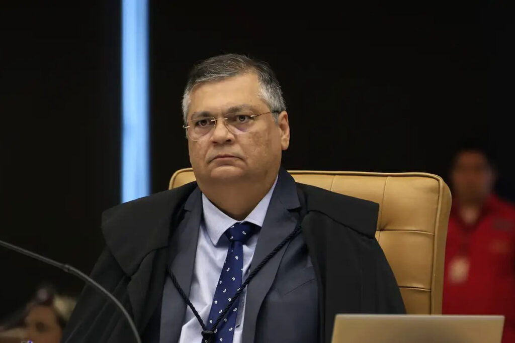 Dino rejeita alegações da Câmara sobre emendas e mantém impasse institucional 1 Flávio Dino câmara