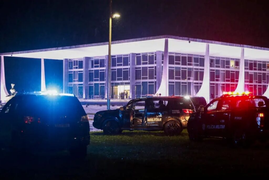 Polícia encontra explosivos na casa de autor de atentado no STF 3 explosivos © BRUNO PERESAGENCIA BRASIL