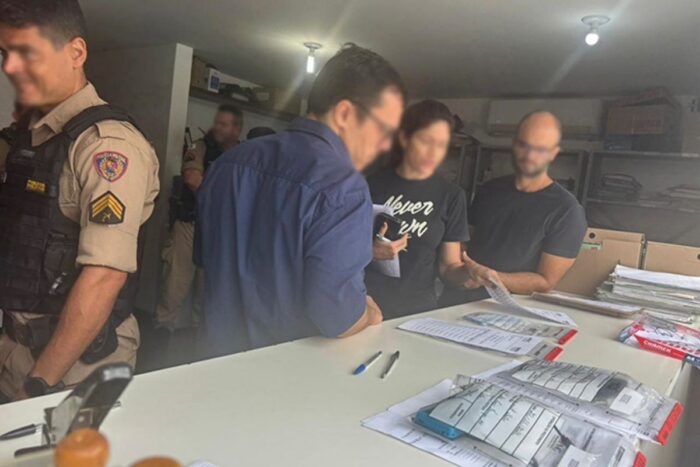 MPMG investiga esquema de rachadinha em Secretaria de Obras de cidade mineira 1 operacao bilocacao mpmg foto policia civil 2