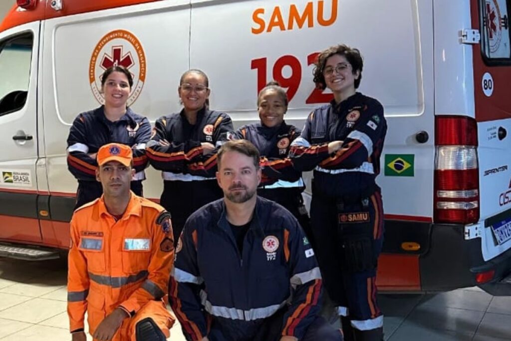 Idoso de 77 anos é salvo após parada cardiorrespiratória no Bairro Retiro 1 idoso