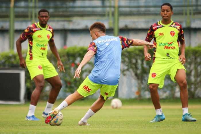 Tupynambás inicia a disputa pelo acesso contra o Uberaba 1 tupynambás