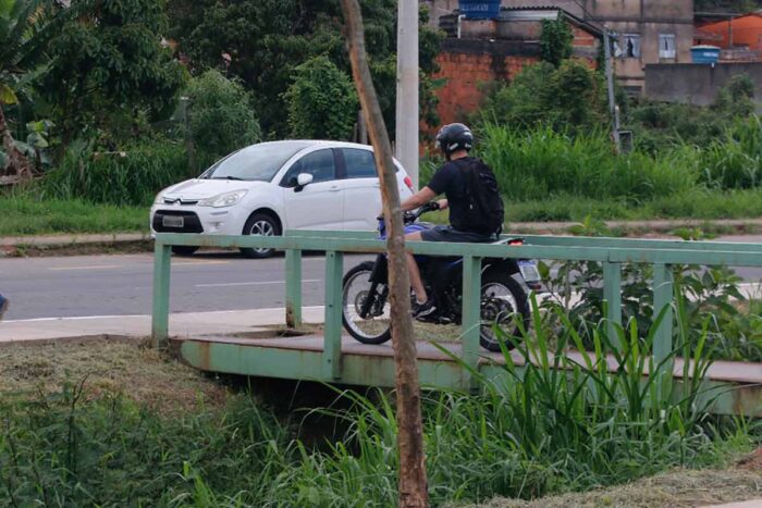 Irregularidades na BR-440, próxima a UPA São Pedro, preocupam moradores da região 1 vu upa sao pedro