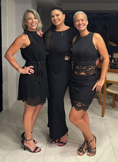 Coluna Cesar Romero – 12 de Dezembro de 2024 1 Alessandra Belluzio Debora Queiroz e Aline Bastos 11122 Giglia com corte