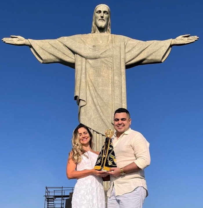 Coluna Cesar Romero – 5 de Dezembro de 2024 1 Casal no Cristo 041224 CR
