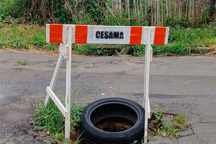 Buracos e matagal prejudicam trânsito e oferecem riscos à saúde na Zona Nordeste 1 VU parque independencia