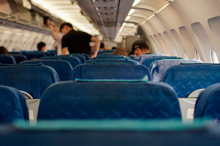 Posso trocar de assento no avião? Entenda as regras 1 assento aviao by pixabay