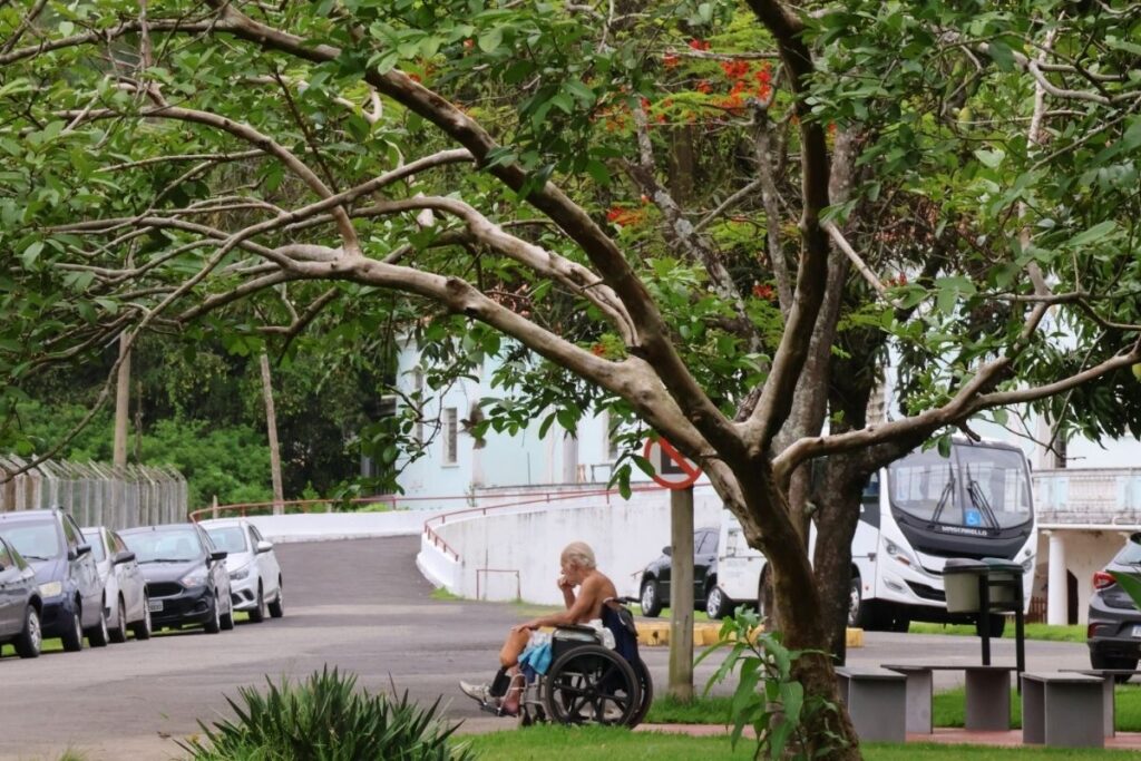 Em média, 10 pessoas idosas são abandonadas por mês em Juiz de Fora 4 Em média, 10 pessoas idosas são abandonadas por mês em Juiz de Fora