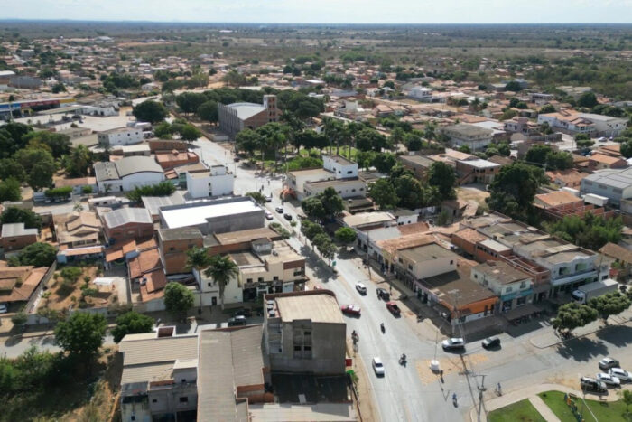 Prefeitura de Jaíba oferece mais de 280 vagas em concurso 1 Prefeitura de Jaíba oferece até R$ 18,7 mil em concurso