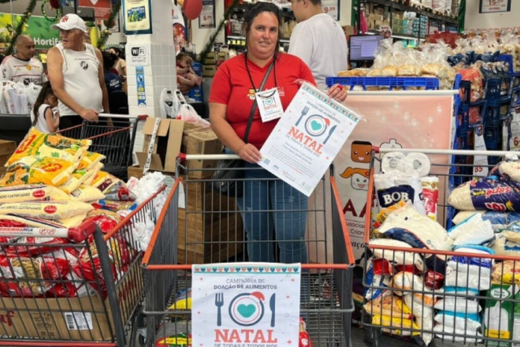 Campanha de Natal arrecada mais de 12 toneladas de alimentos em Juiz de Fora 1 natal