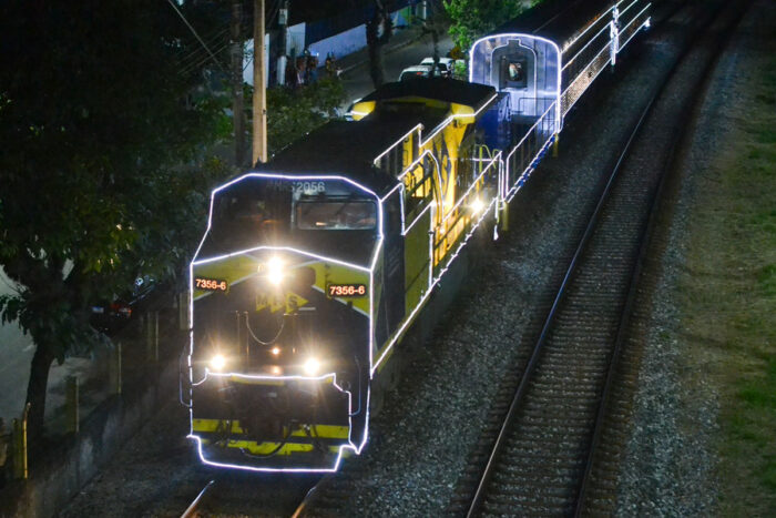 Trem de Natal da MRS passa em Juiz de Fora no dia 18; confira a programação para outras cidades da região 1 Trem de Natal da MRS passa em JF e região a partir do dia 17; confira horários e trajetos