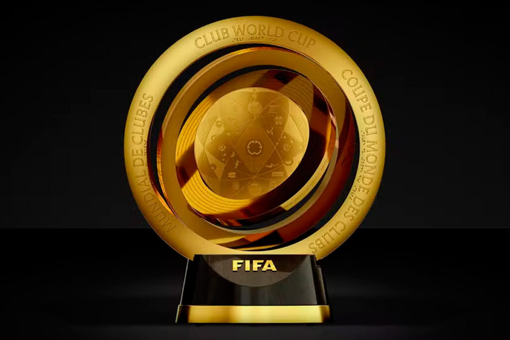 Fifa fecha acordo de transmissão global do Mundial de Clubes de 2025 com serviço de streaming 1 trofeu mundial 2025 by divulgacao editada