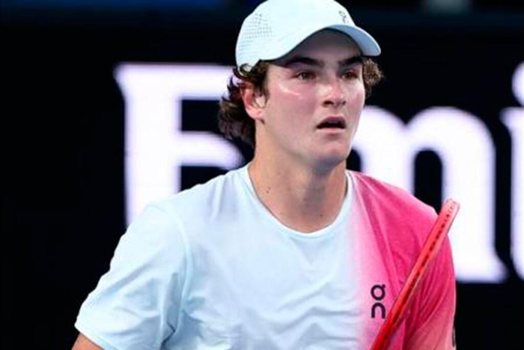 João Fonseca garante segunda vitória em Roland Garros 1 Joao Fonseca foto Reproducao WSCOM