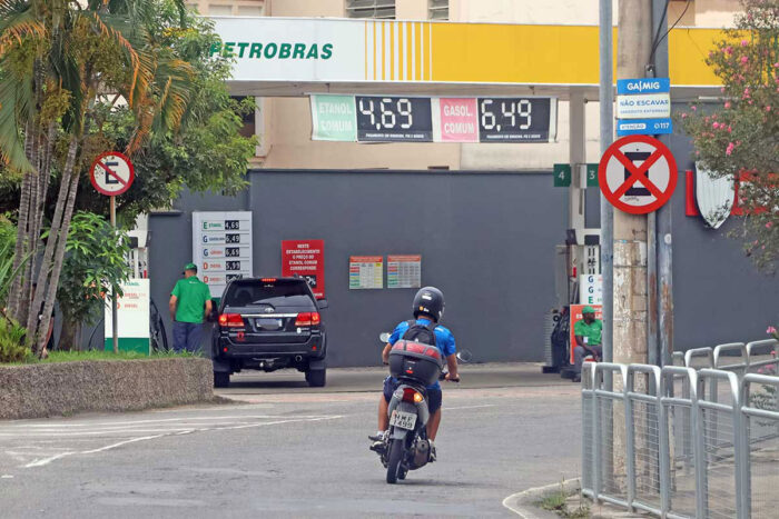 PRECO COMBUSTIVEL 005 FOTO LEONARDO COSTA editada