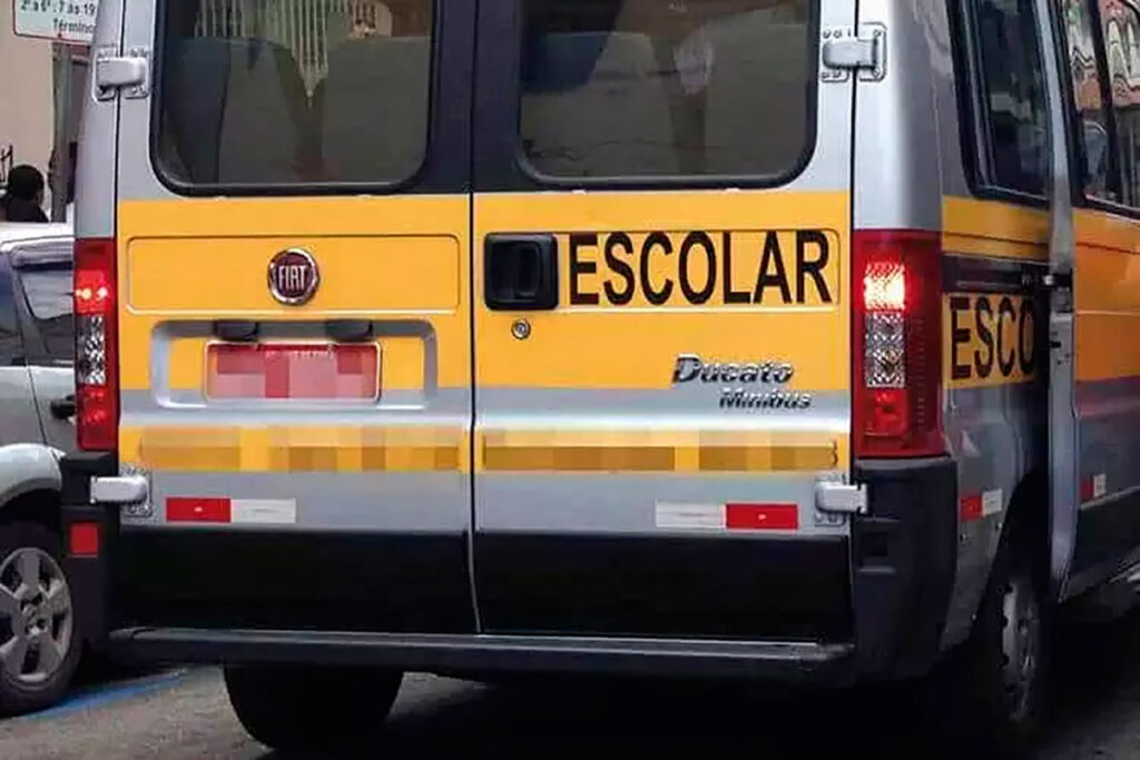 Prefeitura realiza vistorias em transportes escolares 2 Transporte escolar fernnado priamo arquivo TM editada