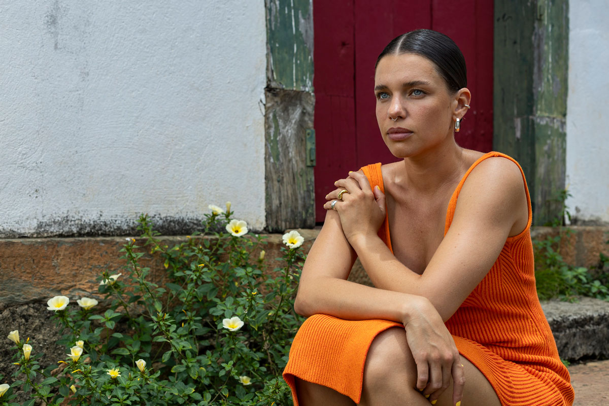 'As minhas personagens são a vida toda que eu vivi até aqui', afirma Bruna Linzmeyer, homenageada na Mostra de Cinema de Tiradentes 1 bruna linzmeyer