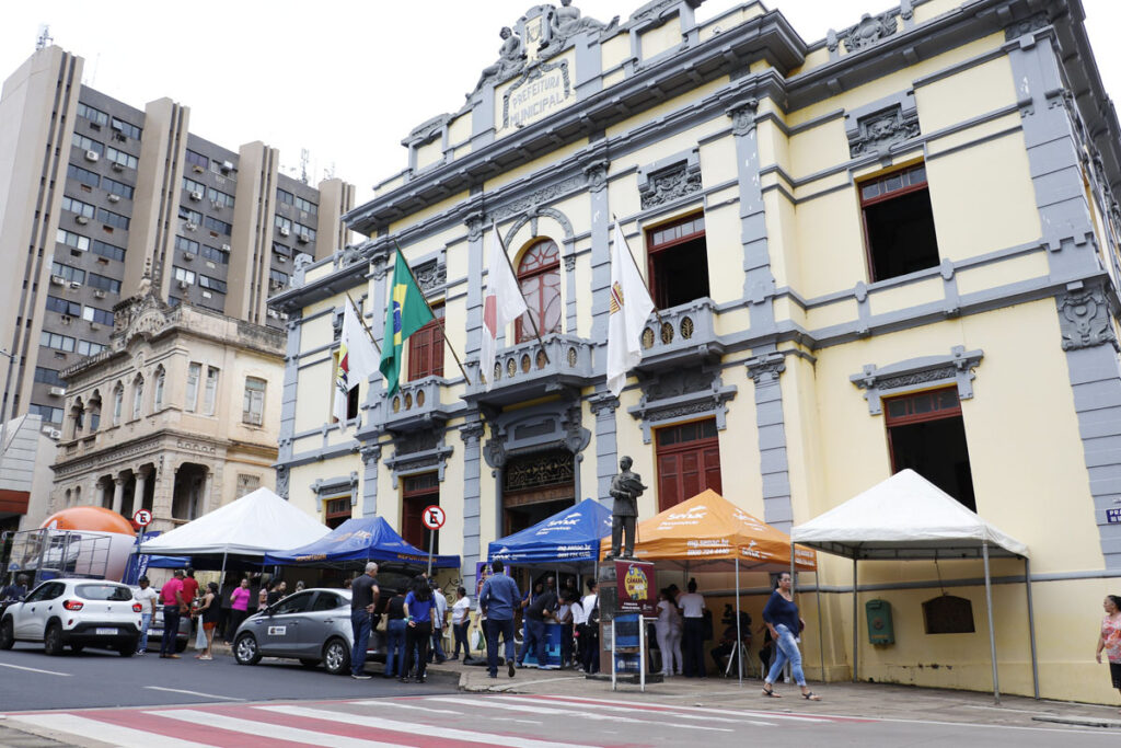 Câmara de Uberaba abre concurso para preencher 12 vagas imediatas 1 camara uberaba concurso publico