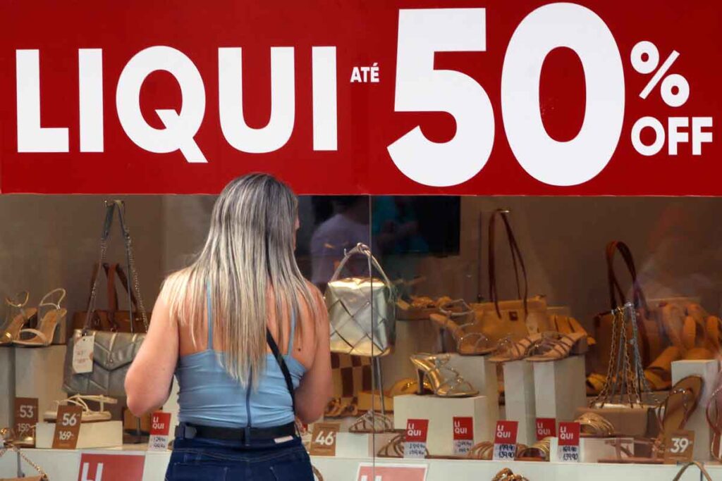 Procon de JF divulga cartilha sobre precificação correta em vitrines e lojas virtuais; veja regras 1 comercio janeiro felipe couri