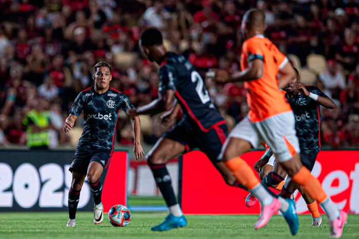 Bangu x Flamengo: onde assistir, horário e escalações 1 flamengo by paula reis flamengo editada