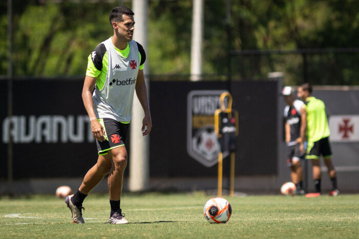 Vasco x Madureira: onde assistir, horário e escalações 1 lucas oliveira vasco by Dikran Sahagian editada