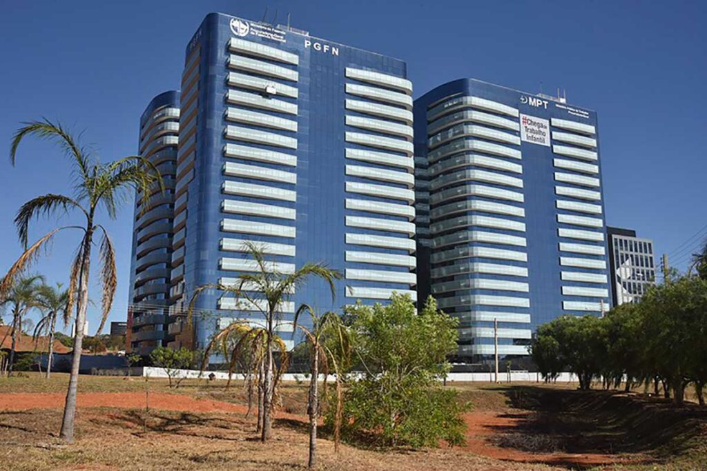 Comunidade terapêutica é condenada por submeter dependentes químicos a situação análoga à escravidão 1 Comunidade terapêutica é condenada por submeter dependentes químicos à situação análoga à escravidão