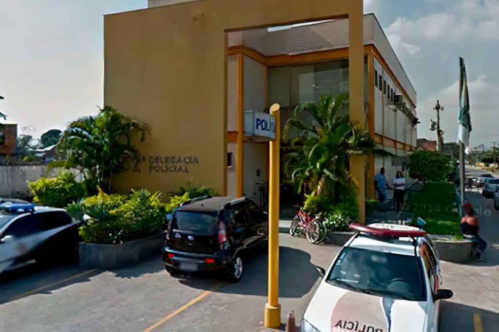 Criminosos utilizam viatura policial falsa para roubo de carga em Duque de Caxias 3 roubo de carga rj agencia brasil