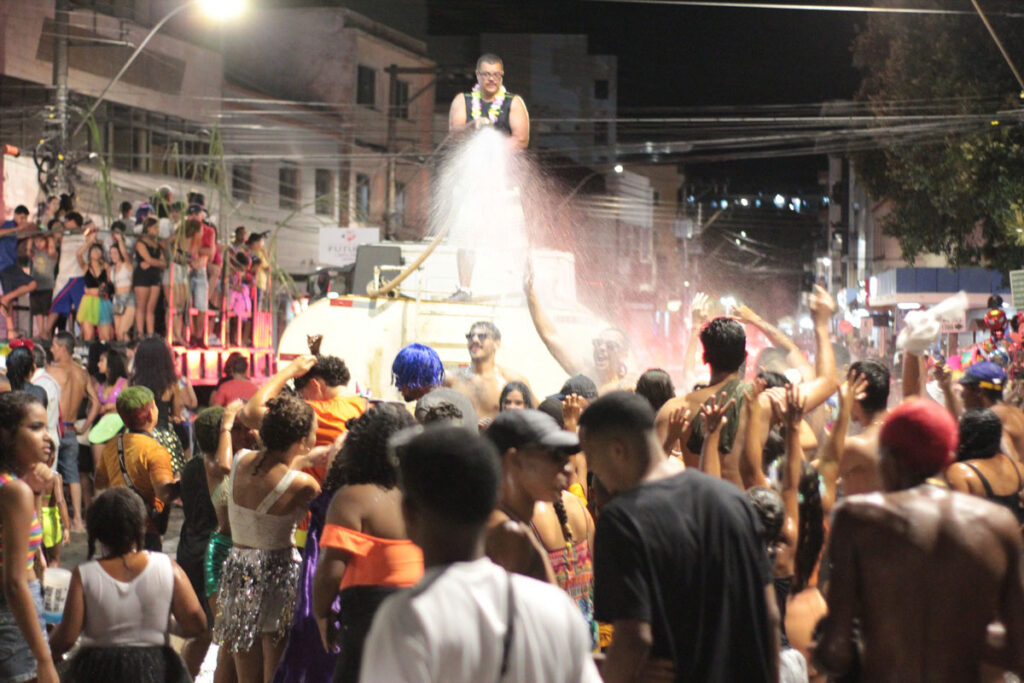 Blocos e desfile de escolas de samba marcam o carnaval da Zona da Mata Mineira; confira programação 3 carnaval zona da mata