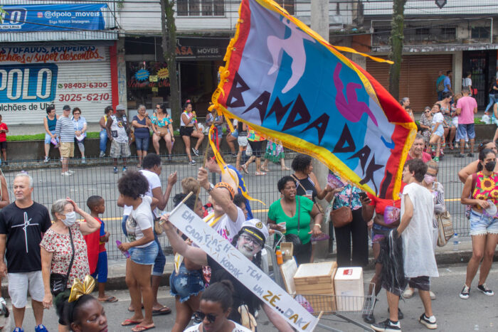 Desfile da Banda Daki une legado e inovação no carnaval juiz-forano 1 banda daki carnaval