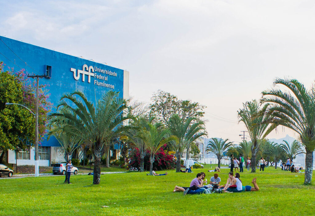 Universidade Federal Fluminense abre concurso com 57 vagas para professores de ensino superior 1 concurso public uff professores