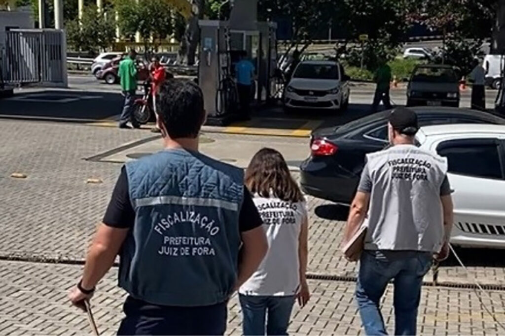 Nove postos de combustíveis são notificados por irregularidades nos preços 1 Nove postos de combustíveis são notificados por irregularidades nos preços
