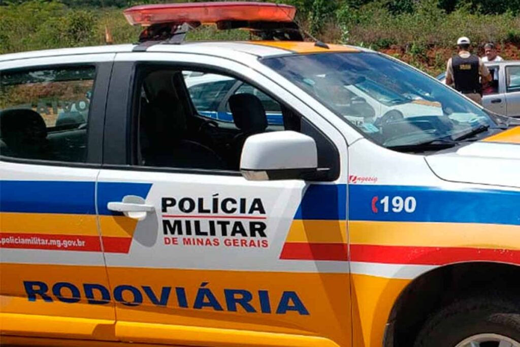 família