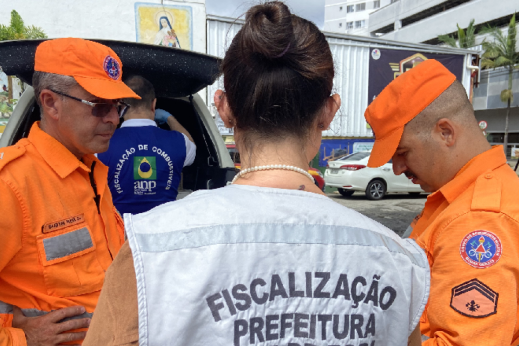 Estabelecimentos são autuados em fiscalização de postos de gasolina e distribuidoras de gás 1 Foto Divulgacao PJF
