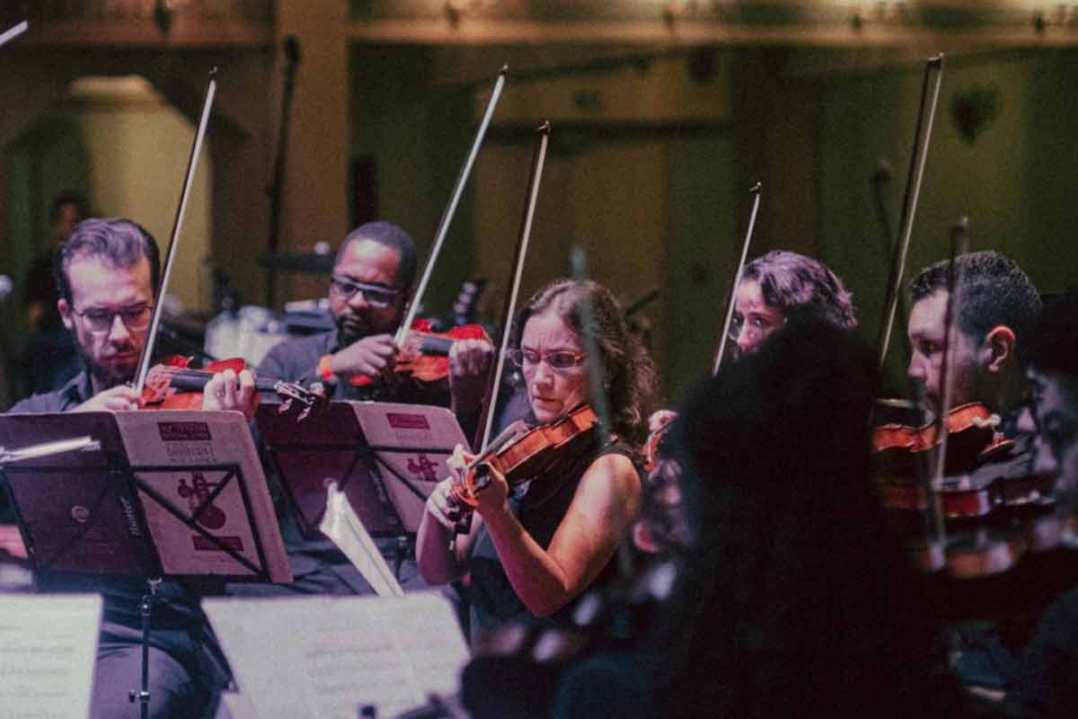 UFJF divulga quase 600 vagas gratuitas em especializações e agenda de eventos e ações culturais; confira 