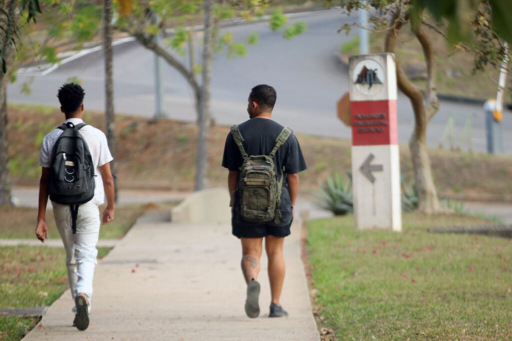 UFJF abre quase 600 vagas em cursos de especialização à distância 2 alunos ufjf by couri 1