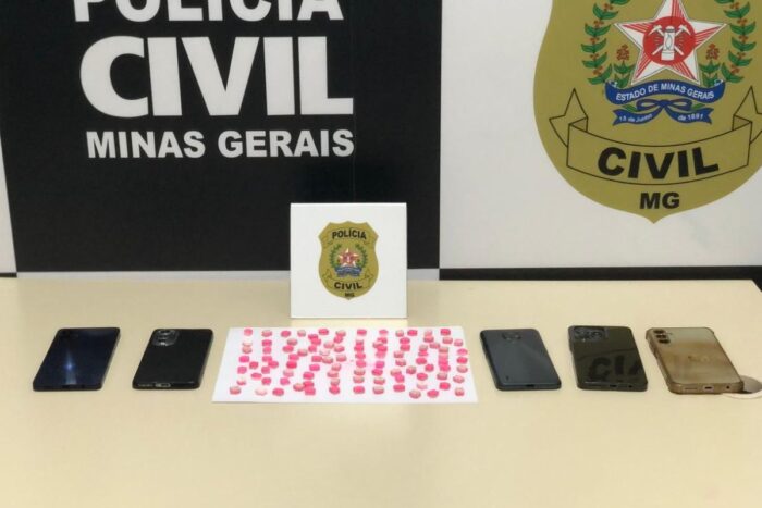 Comprimidos de MDMA que teriam saído de JF são apreendidos em Muriaé 1 Comprimidos de MDMA que teriam saído de JF são apreendidos em Muriaé