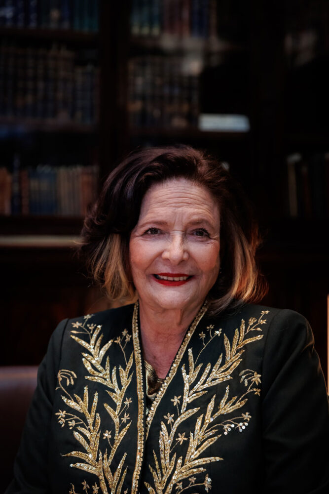 heloísa teixeira