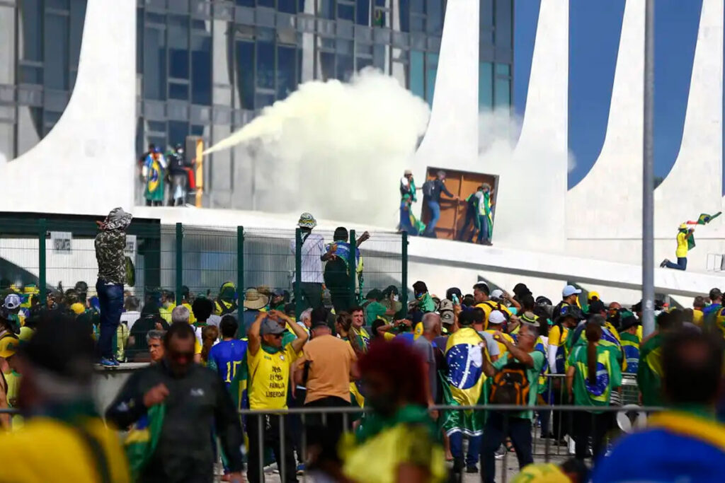 Deputada mineira apresenta projeto que proíbe anistia a investigados ou condenados por golpe 1 8 de janeiro by marcelo camargo agencia brasil editada