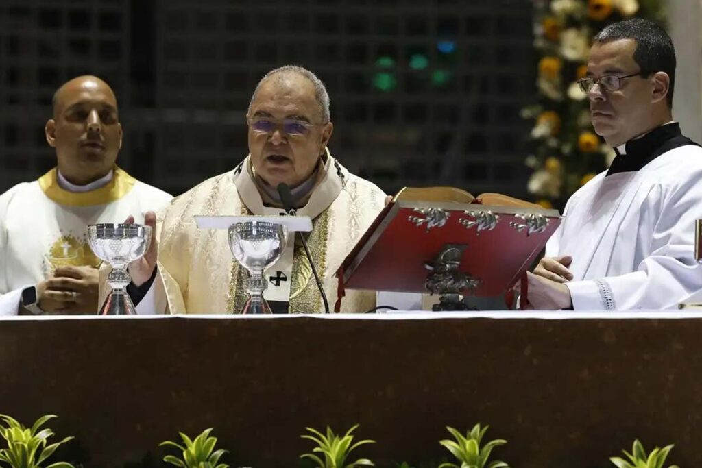 Após missa de abertura, confira o cronograma do Conclave e horários da fumaça 2 conclave