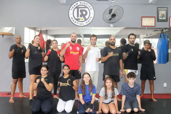 Kickboxing: luta criada no Japão tem coordenação e agilidade como fundamentos 1 KICKBOXING FELIPE COURI 2 editada